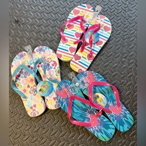 Colorful Women’s Flip Flops Set Size Large